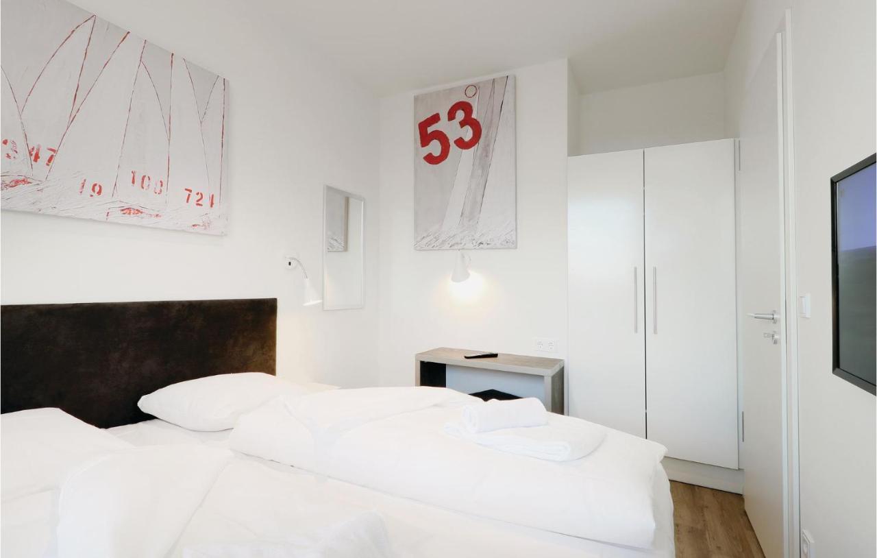 Cozy Apartment In Luebeck Travemuende With Sauna Extérieur photo